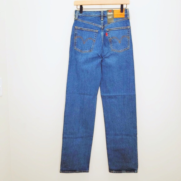 Levi’s Premium Ribcage Straight Jeans NWT - Picture 4 of 6